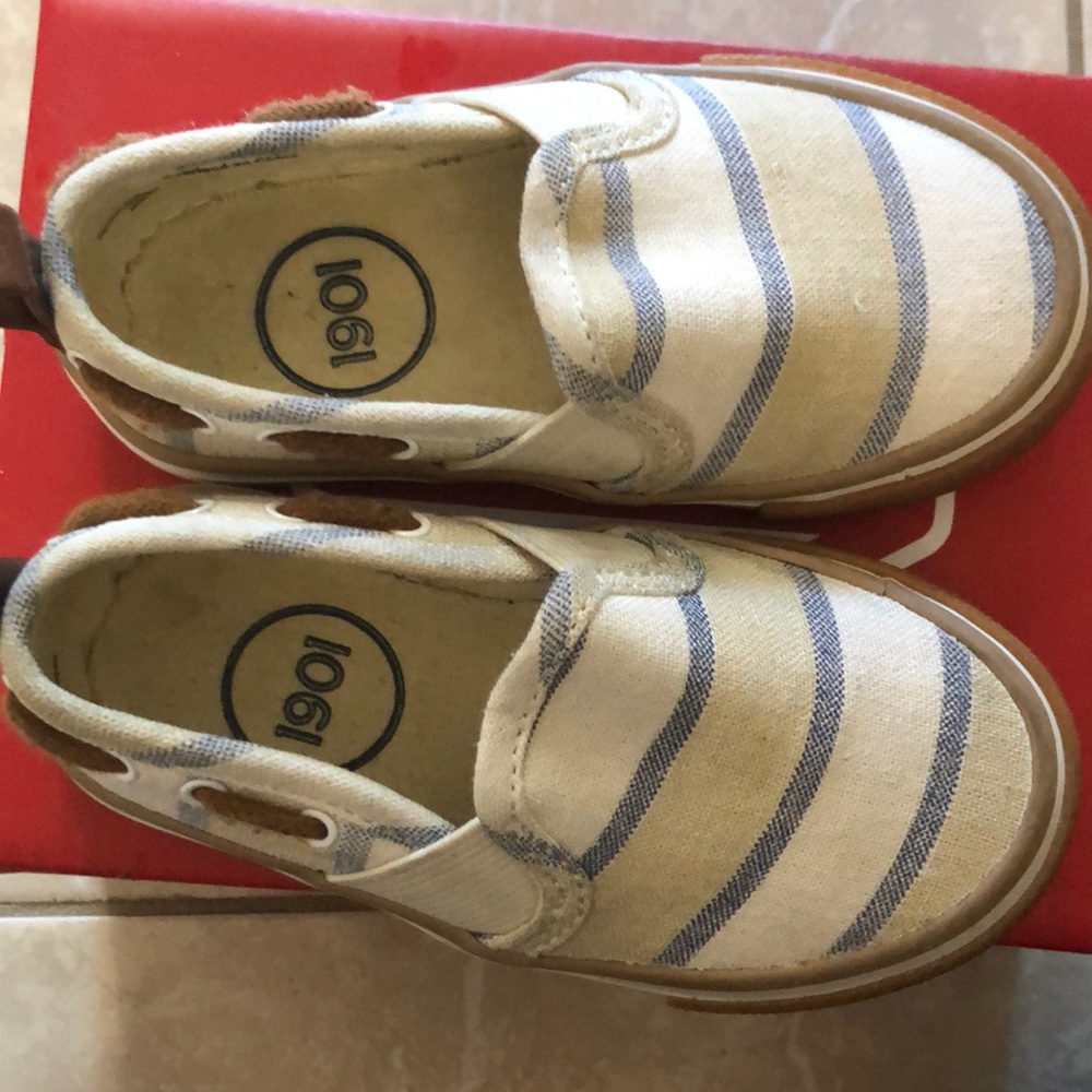 1901 toddler size 6 shoes